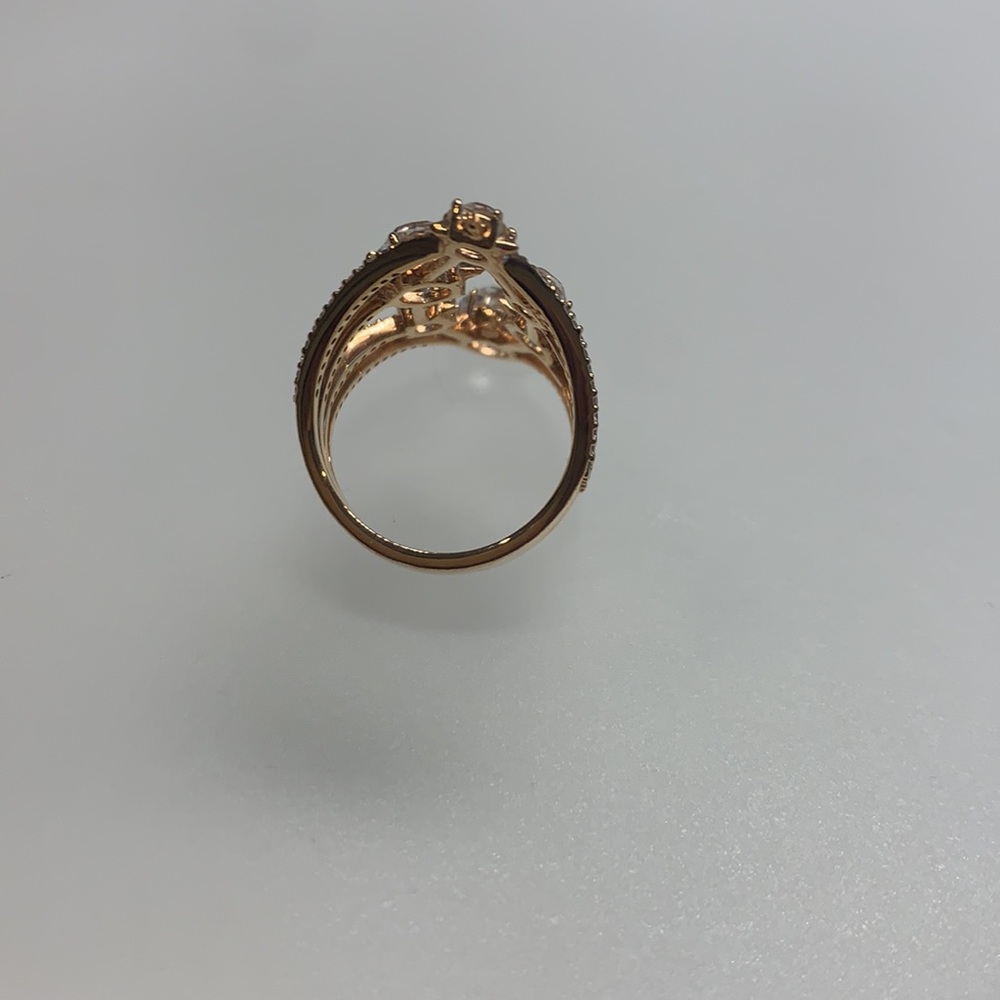 Ring - Picture 2 of 3